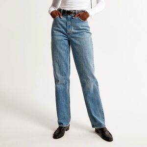 Abercrombie & Fitch ‘90s Straight Leg Jeans